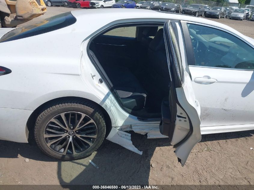 2018 TOYOTA CAMRY LE/SE/XLE/L - 4T1B11HK1JU639561