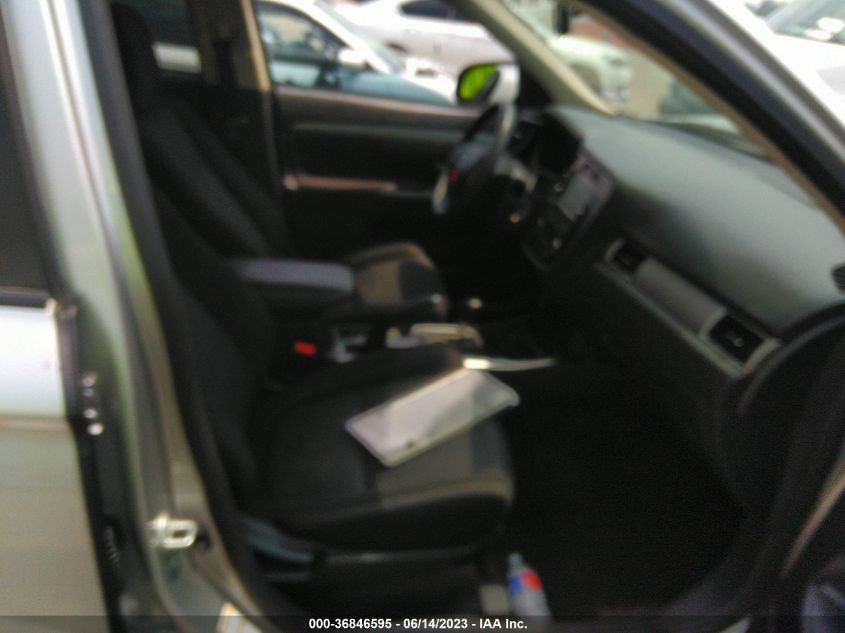 2018 MITSUBISHI OUTLANDER ES - JA4AD2A30JZ052496