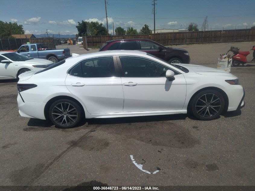 2021 TOYOTA CAMRY SE - 4T1G11AK2MU585434
