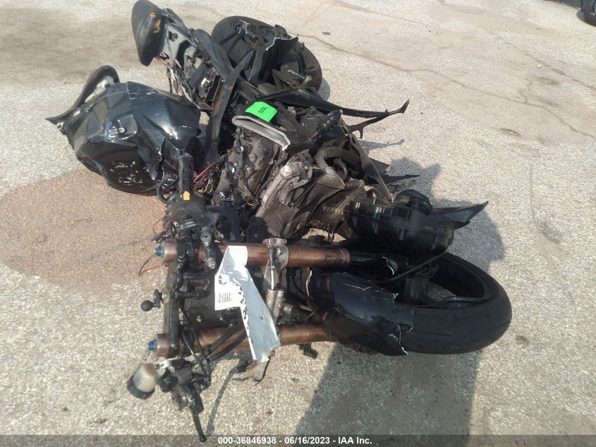 2007 SUZUKI GSX-R1000 - JS1GT77AX72100760