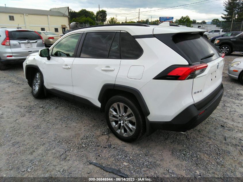 2019 TOYOTA RAV4 XLE PREMIUM - JTMA1RFV6KD026249