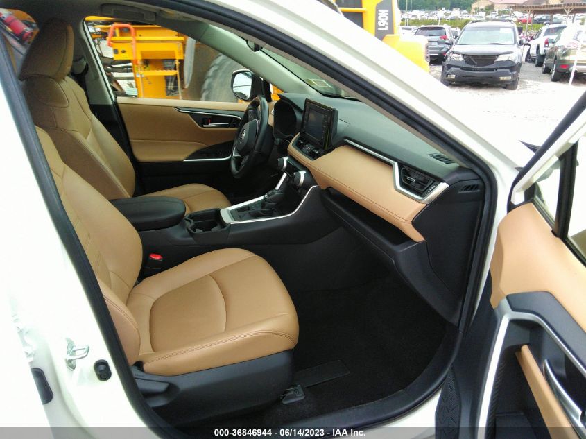 2019 TOYOTA RAV4 XLE PREMIUM - JTMA1RFV6KD026249