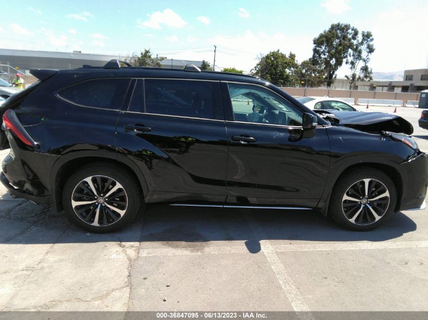 2021 TOYOTA HIGHLANDER XSE - 5TDLZRBHXMS149979