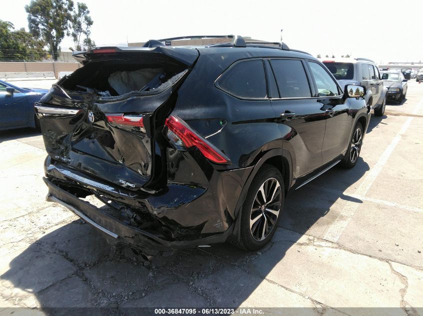 2021 TOYOTA HIGHLANDER XSE - 5TDLZRBHXMS149979