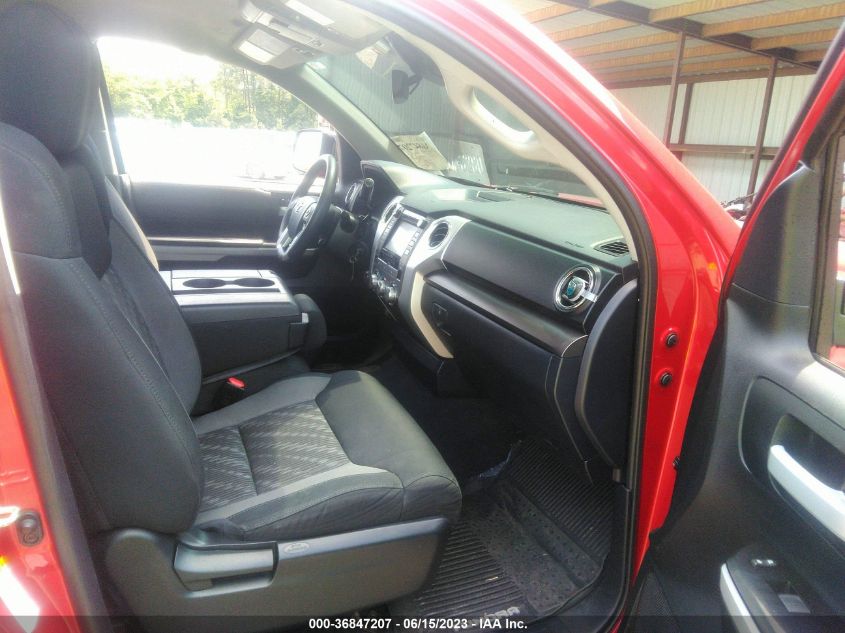 2019 TOYOTA TUNDRA 4WD SR5 - 5TFDY5F17KX850550
