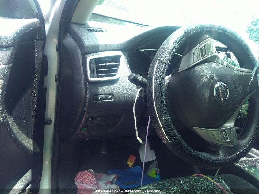 2016 NISSAN ROGUE S - JN8AT2MT1GW012214