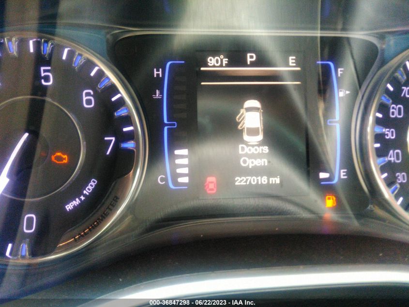 2016 CHRYSLER 200 LIMITED - 1C3CCCAB3GN171543