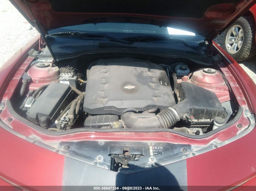 2015 CHEVROLET CAMARO LT - 2G1FD1E30F9251941