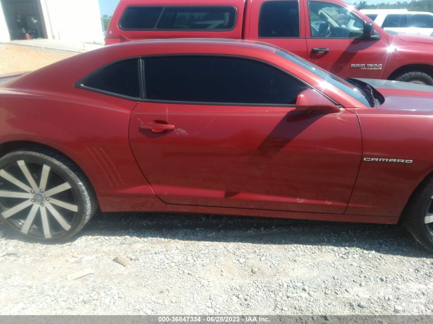 2015 CHEVROLET CAMARO LT - 2G1FD1E30F9251941