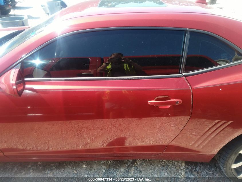 2015 CHEVROLET CAMARO LT - 2G1FD1E30F9251941