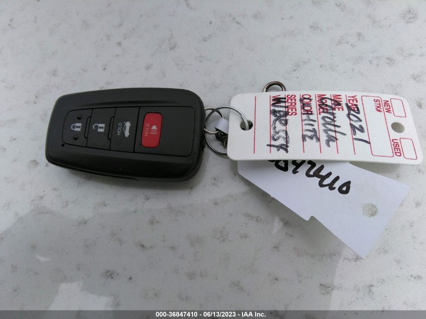 2021 TOYOTA COROLLA LE - JTDVPMAE3MJ172512