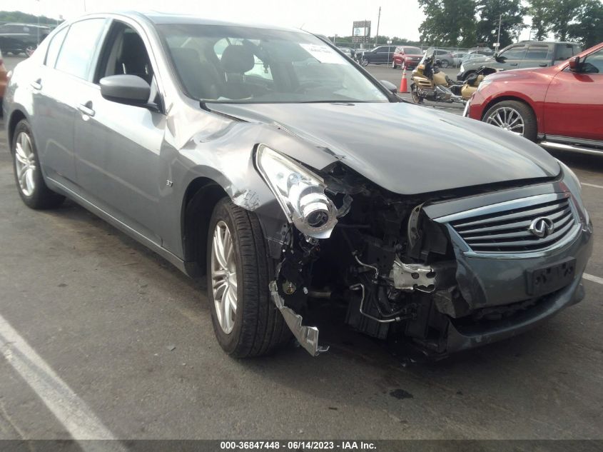 2015 INFINITI Q40 JN1CV6AR7FM524703