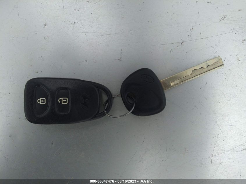 2017 HYUNDAI ACCENT SE - KMHCT4AE6HU300339