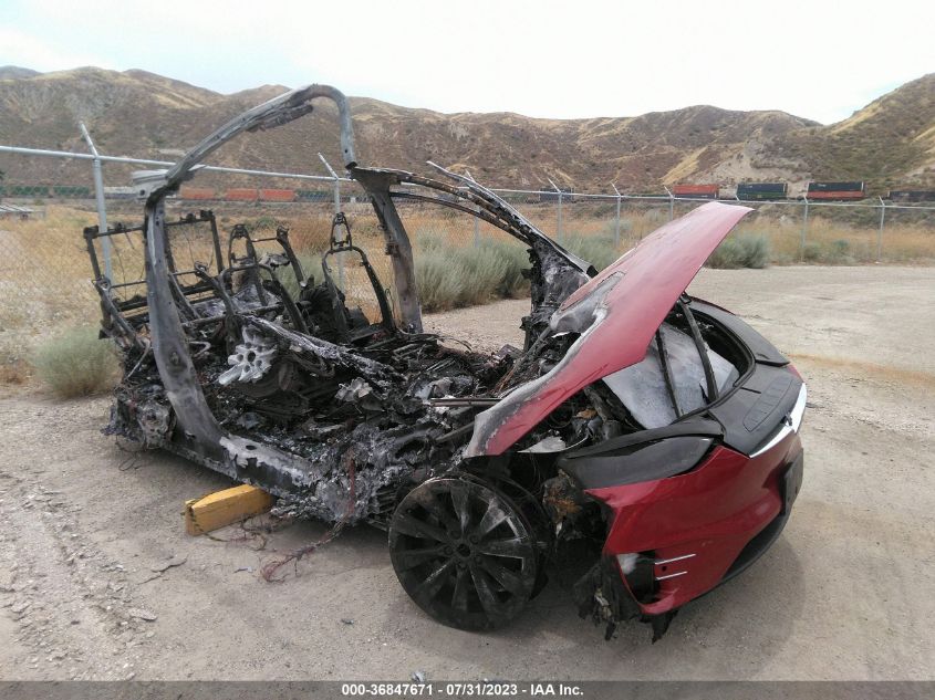 5YJXCAE2XHF041271 TESLA MODEL X 90D/75D/100D 2017