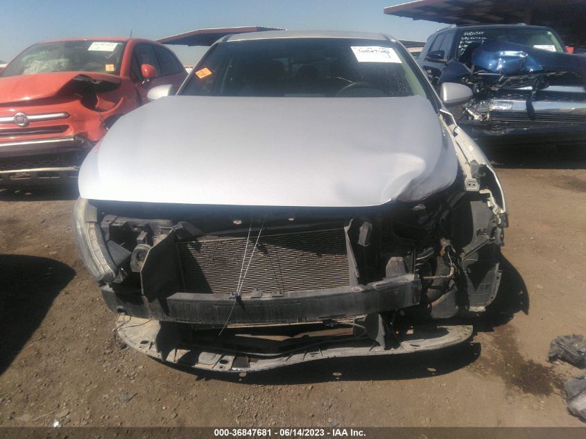 2018 HYUNDAI ELANTRA GT - KMHH35LE4JU040974
