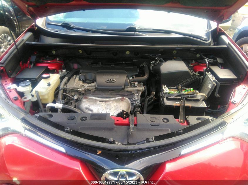 2016 TOYOTA RAV4 LE - JTMBFREV2GJ090255