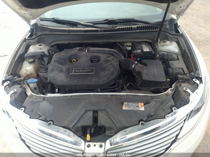 2015 LINCOLN MKZ - 3LN6L2G93FR623893