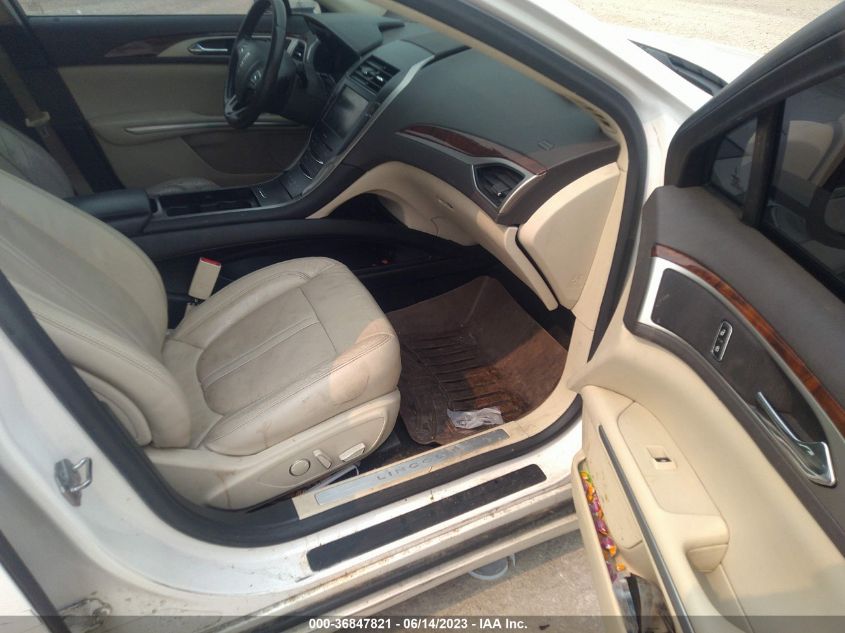 2015 LINCOLN MKZ - 3LN6L2G93FR623893