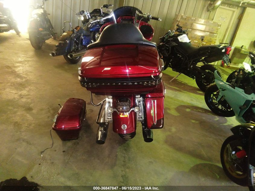 2015 HARLEY-DAVIDSON FLTRUSE CVO ROAD GLIDE 1HD1TAN18FB964098