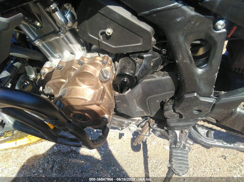 2021 HONDA CRF1100 D4 - JH2SD1047MK100510