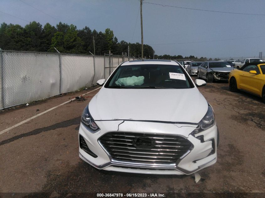 2018 HYUNDAI SONATA LIMITED - 5NPE34AF8JH643451