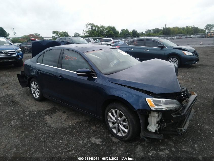 2014 VOLKSWAGEN JETTA SEDAN SE W/CONNECTIVITY/SUNROOF - 3VWD07AJ5EM440265