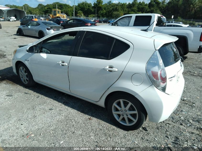 2013 TOYOTA PRIUS C - JTDKDTB31D1047687
