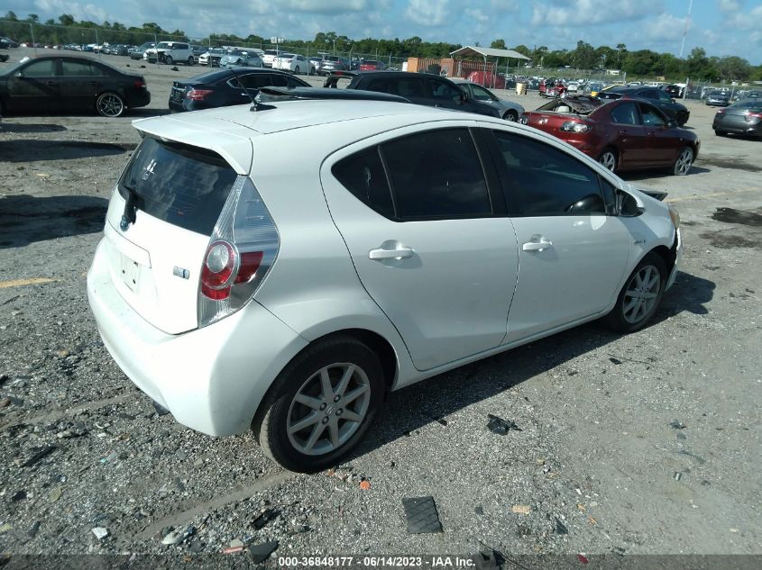 2013 TOYOTA PRIUS C - JTDKDTB31D1047687