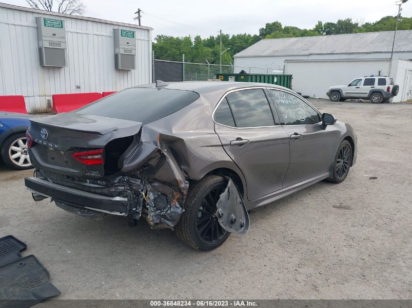 2022 TOYOTA CAMRY HYBRID XSE - 4T1K31AK9NU595643