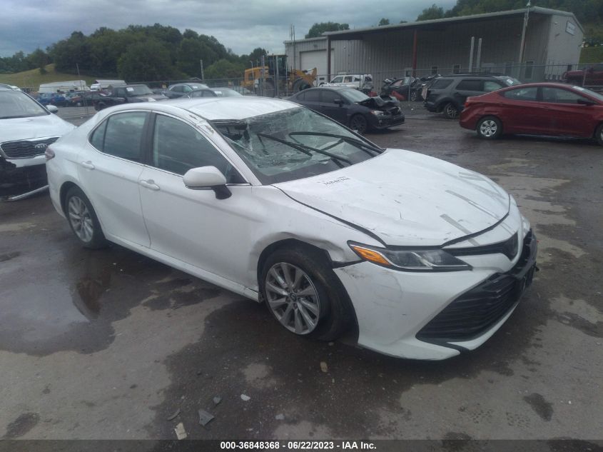 2020 TOYOTA CAMRY LE - 4T1L11AK5LU896434