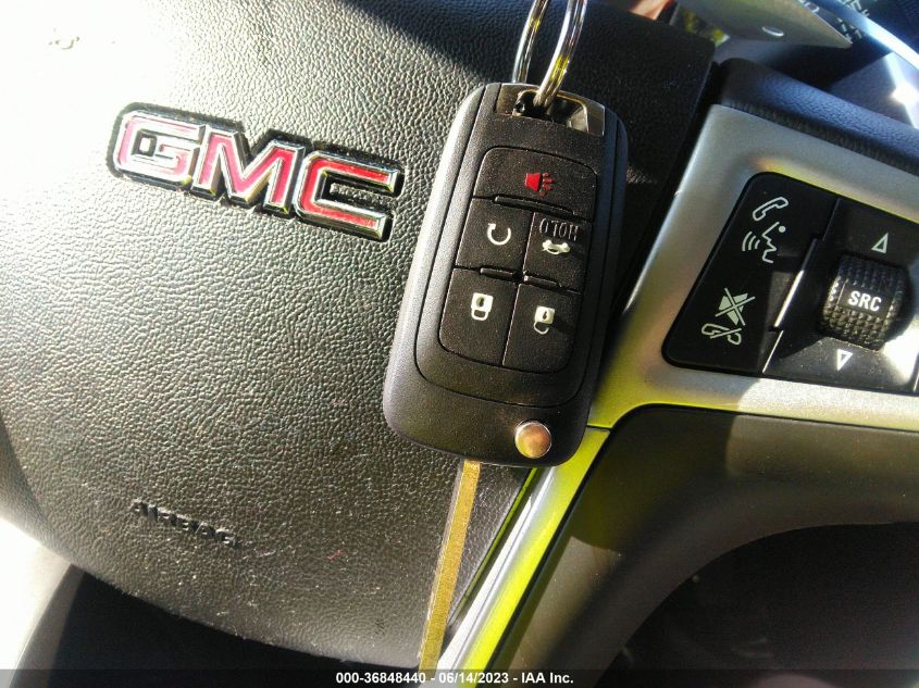 2016 GMC TERRAIN SLT - 2GKFLPE32G6129960