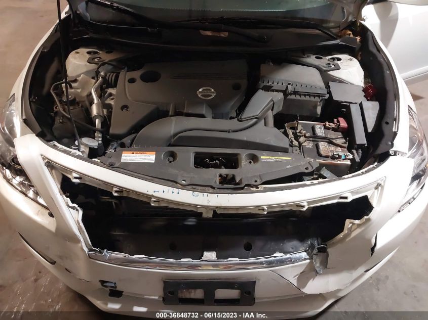 2015 NISSAN ALTIMA 2.5 S - 1N4AL3AP8FN403945
