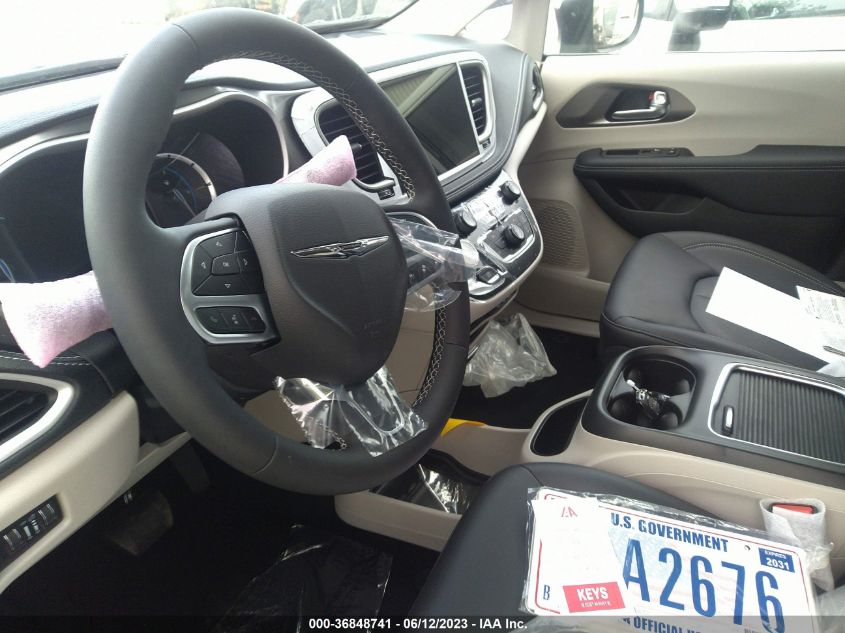 2023 CHRYSLER PACIFICA HYBRID TOURING L - 2C4RC1L71PR569467