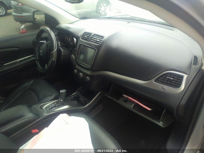 2019 DODGE JOURNEY CROSSROAD - 3C4PDDGG7KT785250