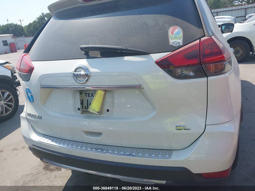VIN 5N1AT2MT1JC760770 2018 NISSAN ROGUE S/SL