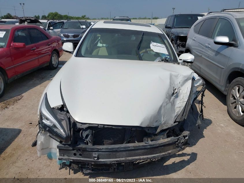 2015 INFINITI Q70 JN1BY1AR9FM562830