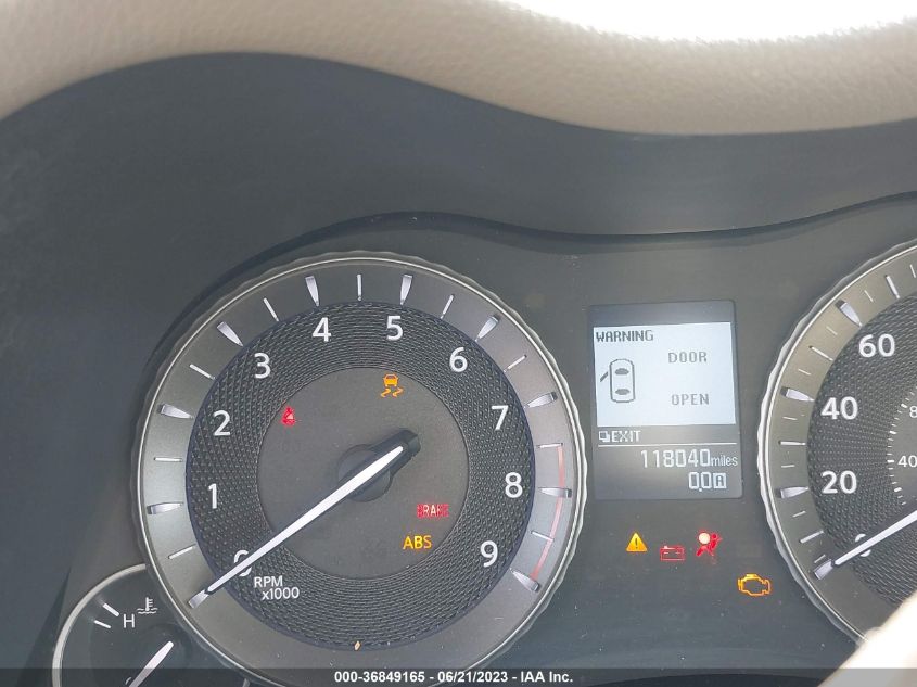 2015 INFINITI Q70 JN1BY1AR9FM562830