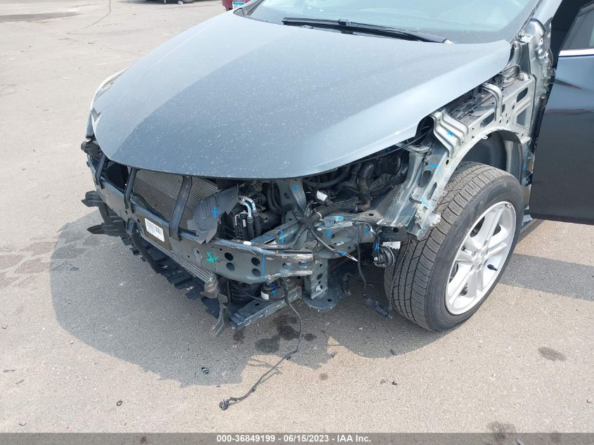 2018 CHEVROLET CRUZE LT - 1G1BE5SM6J7111208