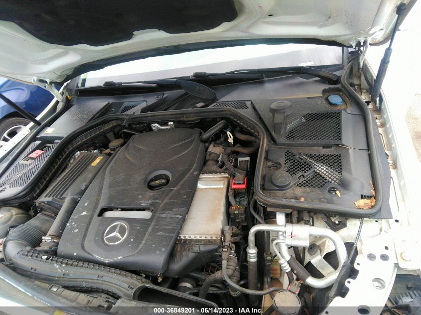 2015 MERCEDES-BENZ C-CLASS C 300 - 55SWF4KB8FU007995