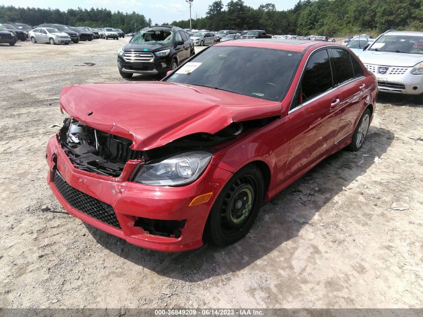 2013 MERCEDES-BENZ C-CLASS C 300 - WDDGF8AB4DG083107
