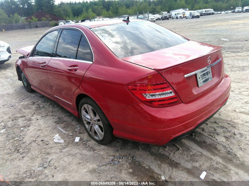 2013 MERCEDES-BENZ C-CLASS C 300 - WDDGF8AB4DG083107