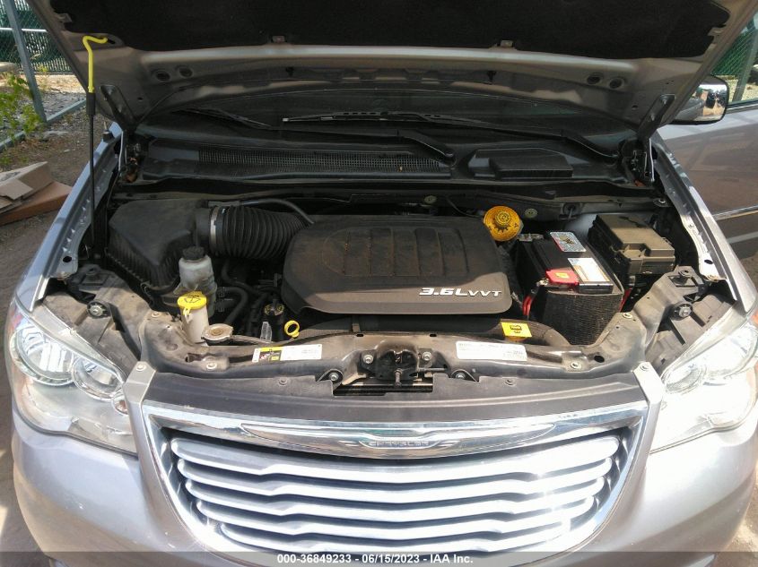 2016 CHRYSLER TOWN & COUNTRY LIMITED - 2C4RC1JG3GR134100