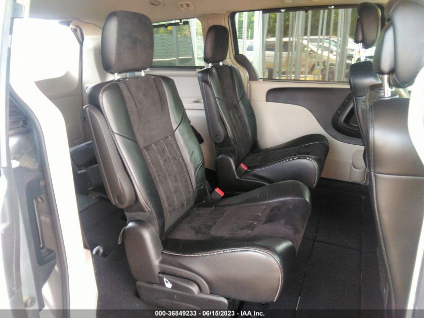 2016 CHRYSLER TOWN & COUNTRY LIMITED - 2C4RC1JG3GR134100