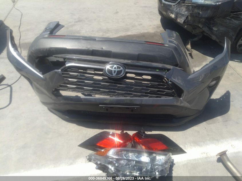 2019 TOYOTA RAV4 XLE - 2T3W1RFV2KW054381