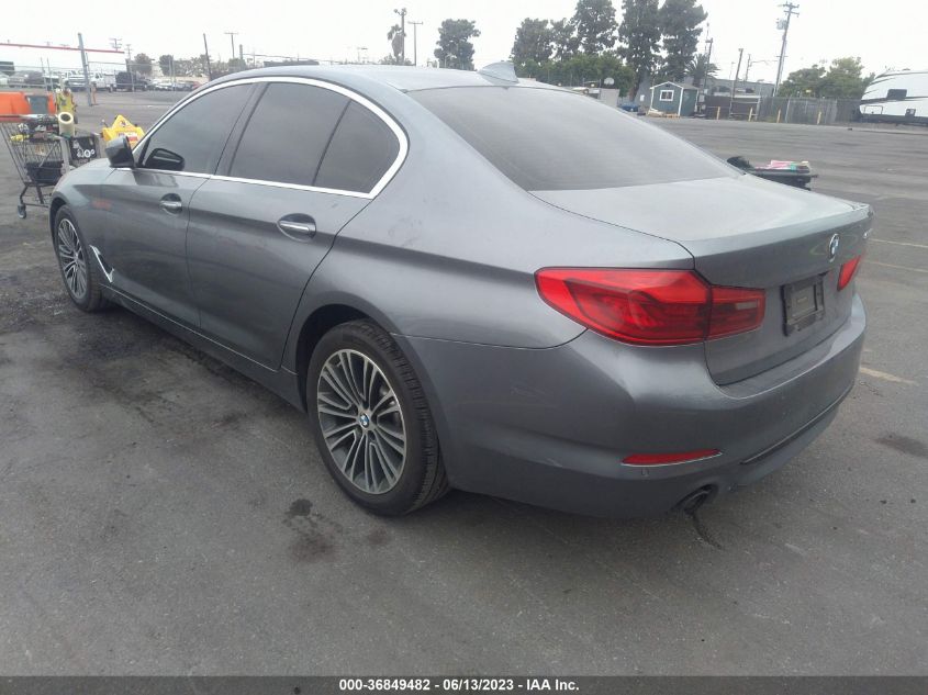 2018 BMW 5 SERIES 530I - WBAJA5C52JWA37555