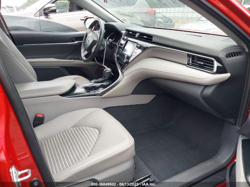 2019 TOYOTA CAMRY SE - 4T1B11HK1KU261453