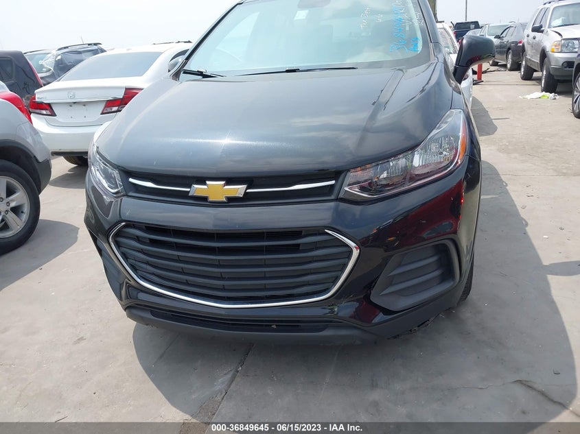 VIN KL7CJKSB1LB086221 2020 CHEVROLET TRAX LS
