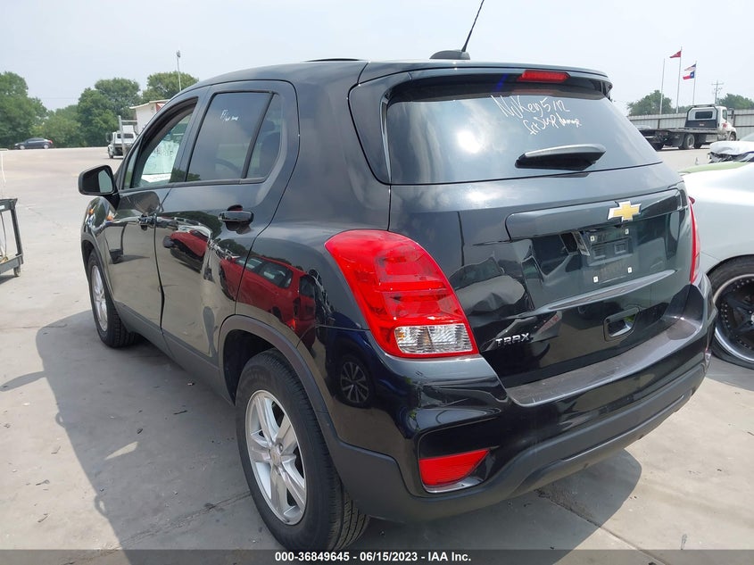 VIN KL7CJKSB1LB086221 2020 CHEVROLET TRAX LS