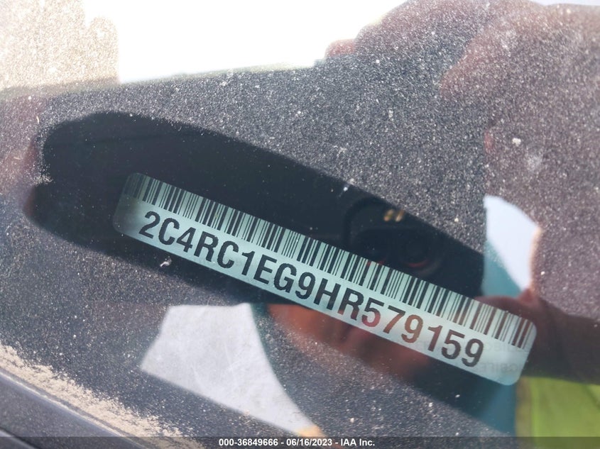 VIN 2C4RC1EG9HR579159 2017 CHRYSLER PACIFICA TOURING-L PLUS