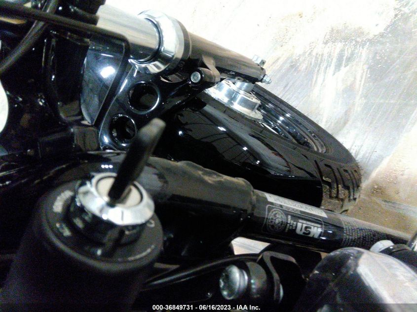 2010 HARLEY-DAVIDSON XL1200 X - 1HD1LC322AC424711